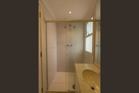 Apartamento para alugar com 238m², 4 quartos e 3 vagasBanheiro Suite 2