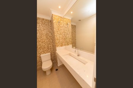 Apartamento para alugar com 238m², 4 quartos e 3 vagasLavabo