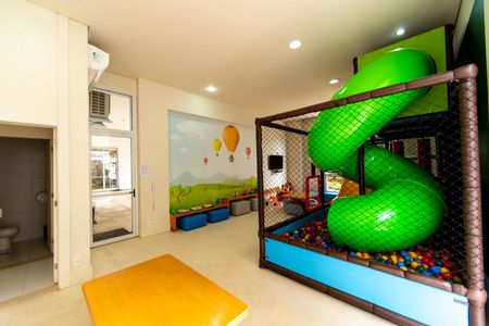 Apartamento para alugar com 238m², 4 quartos e 3 vagasÁrea comum