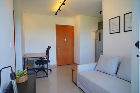 Sala de apartamento para alugar com 2 quartos, 45m² em Humaitá, Porto Alegre