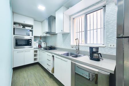 Casa à venda com 141m², 4 quartos e 1 vagaCozinha 1