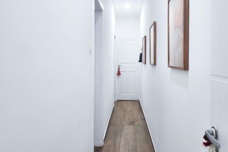 Casa à venda com 141m², 4 quartos e 1 vagaCorredor