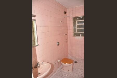 Casa para alugar com 200m², 1 quarto e 1 vaga Casa para alugar com 200m², 1 quarto e 1 vagaDetalhe - Banheiro Social