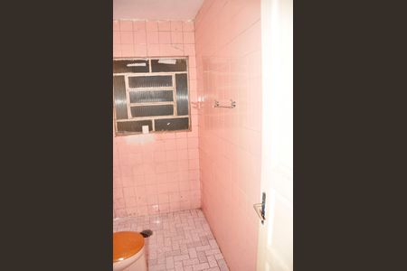 Casa para alugar com 200m², 1 quarto e 1 vaga Casa para alugar com 200m², 1 quarto e 1 vagaDetalhe - Banheiro Social