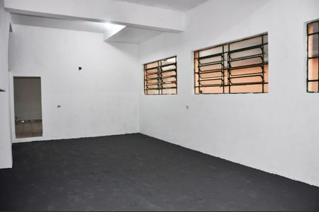 Casa para alugar com 200m², 1 quarto e 1 vaga Casa para alugar com 200m², 1 quarto e 1 vagaDetalhe - Salão