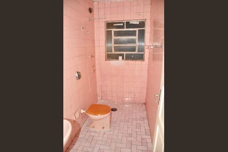 Casa para alugar com 200m², 1 quarto e 1 vaga Casa para alugar com 200m², 1 quarto e 1 vagaDetalhe - Banheiro Social