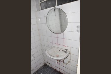 Casa para alugar com 200m², 1 quarto e 1 vaga Casa para alugar com 200m², 1 quarto e 1 vagaDetalhe - Lavabo 02