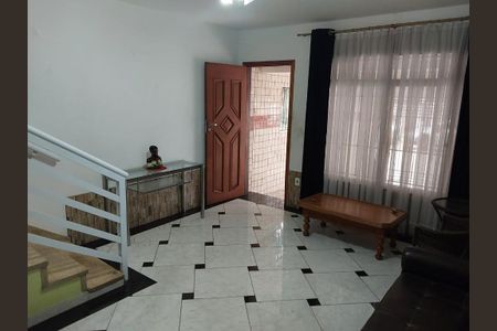 Casa à venda com 2 quartos, 212m² em Fundação, São Caetano do Sul