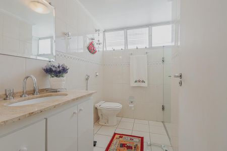 Apartamento à venda com 143m², 3 quartos e 1 vagaBanheiro