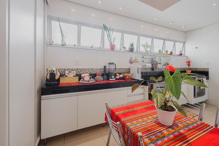 Apartamento à venda com 143m², 3 quartos e 1 vagaCozinha