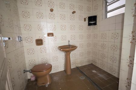 Casa para alugar com 80m², 2 quartos e sem vagaBanheiro