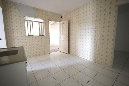 Casa para alugar com 80m², 2 quartos e sem vagaCozinha