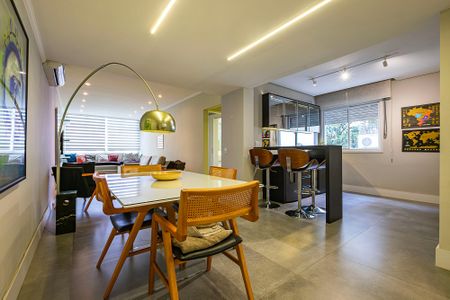 Apartamento à venda com 90m², 1 quarto e 1 vagaSala/Cozinha