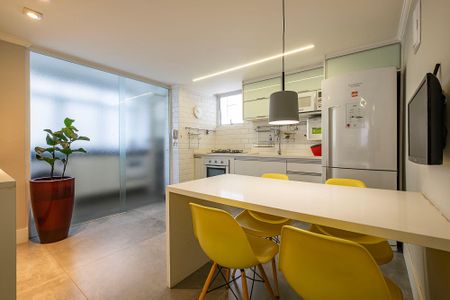 Apartamento à venda com 90m², 1 quarto e 1 vagaSala/Cozinha