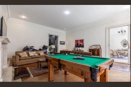 Casa à venda com 4 quartos, 360m² em Morumbi, São Paulo