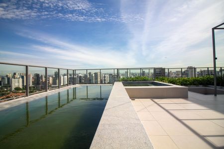 Studio à venda com 24m², 1 quarto e sem vagaÁrea comum - Piscina