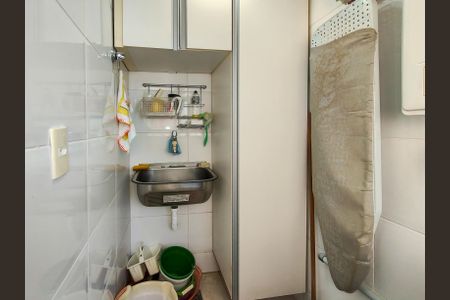 Apartamento à venda com 82m², 2 quartos e 1 vagaÁrea de Serviço