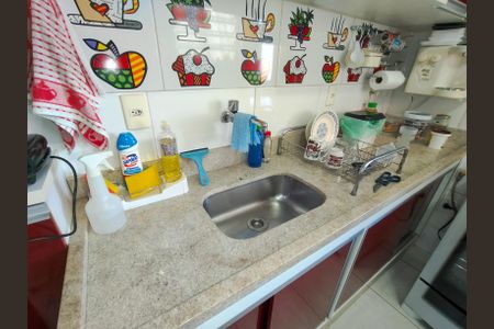 Apartamento à venda com 82m², 2 quartos e 1 vagaCozinha