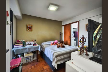 Apartamento à venda com 82m², 2 quartos e 1 vagaSuíte