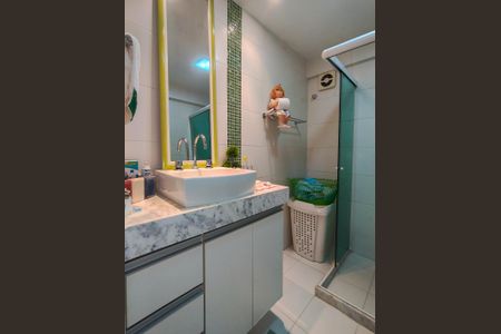 Apartamento à venda com 82m², 2 quartos e 1 vagaBanheiro Corredor