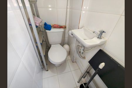 Apartamento à venda com 82m², 2 quartos e 1 vagaBanheiro de serviço