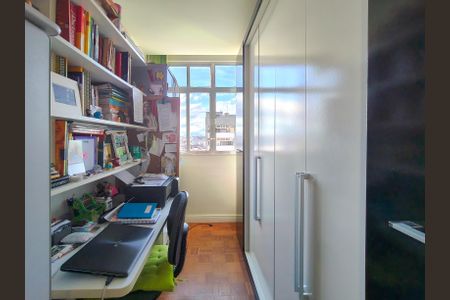 Apartamento à venda com 82m², 2 quartos e 1 vagaSuíte