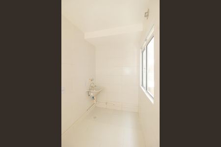 Apartamento para alugar com 45m², 2 quartos e 1 vaga Apartamento para alugar com 45m², 2 quartos e 1 vagaCozinha e Área de Serviço