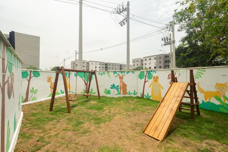 Apartamento para alugar com 45m², 2 quartos e 1 vaga Apartamento para alugar com 45m², 2 quartos e 1 vagaÁrea comum - Playground