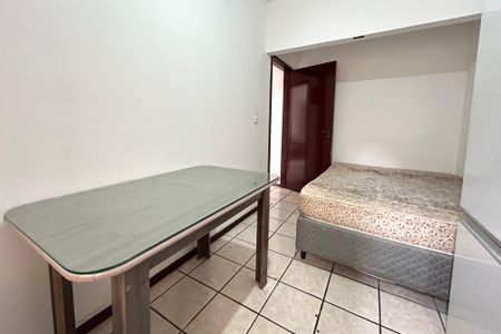 Quarto  de casa para alugar com 2 quartos, 97m² em Saco dos Limões, Florianópolis
