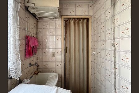 Apartamento à venda com 66m², 3 quartos e 1 vagaÁrea de Serviço