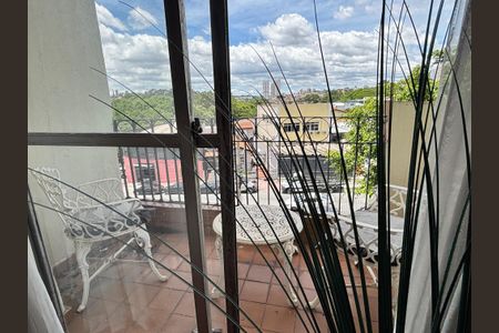 Apartamento à venda com 66m², 3 quartos e 1 vagaSacada