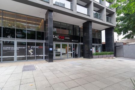 Studio à venda com 24m², 1 quarto e sem vagaFachada e Portaria