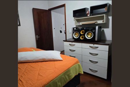 Casa à venda com 3 quartos, 179m² em Jardim Santo Alberto, Santo André