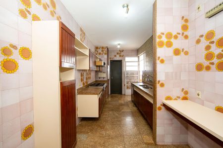 Apartamento à venda com 258m², 4 quartos e 1 vagaCOZINHA