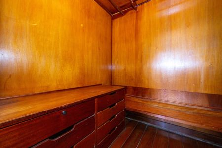 Apartamento à venda com 258m², 4 quartos e 1 vagaCLOSET