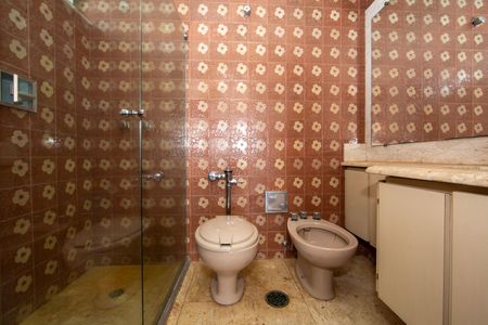 Apartamento à venda com 258m², 4 quartos e 1 vagaBANHEIRO1