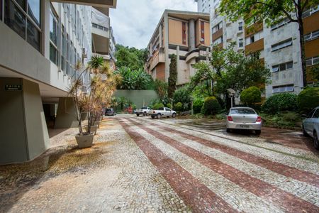 Apartamento à venda com 258m², 4 quartos e 1 vagaVAGAS