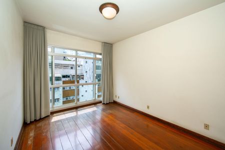 Apartamento à venda com 258m², 4 quartos e 1 vagaQUARTO4