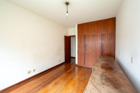 Apartamento à venda com 258m², 4 quartos e 1 vagaQUARTO3