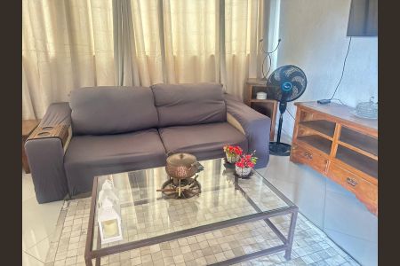 Sala de apartamento para alugar com 3 quartos, 110m² em Paquetá, Belo Horizonte