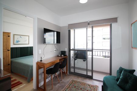 Sala de apartamento para alugar com 1 quarto, 25m² em Vila Nova Conceição, São Paulo