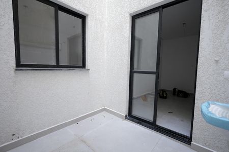 Apartamento à venda com 75m², 2 quartos e 1 vagaÁrea de Serviço