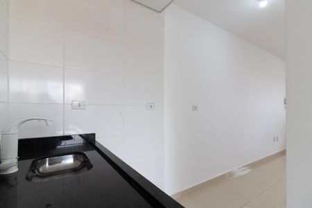 Apartamento para alugar com 40m², 2 quartos e sem vaga Apartamento para alugar com 40m², 2 quartos e sem vagaCozinha e Área de Serviço