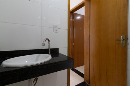 Apartamento para alugar com 40m², 2 quartos e sem vaga Apartamento para alugar com 40m², 2 quartos e sem vagaBanheiro