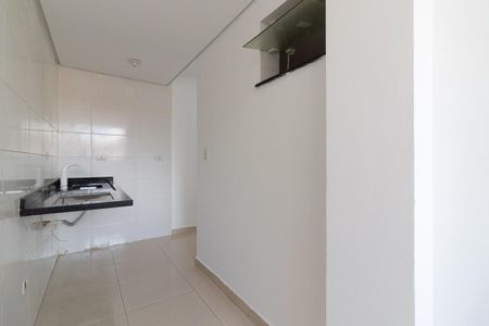 Apartamento para alugar com 40m², 2 quartos e sem vaga Apartamento para alugar com 40m², 2 quartos e sem vagaCozinha e Área de Serviço