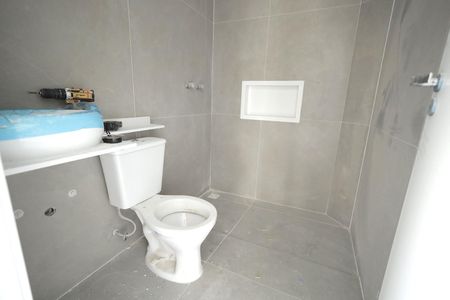 Apartamento à venda com 75m², 2 quartos e 1 vagaBanheiro