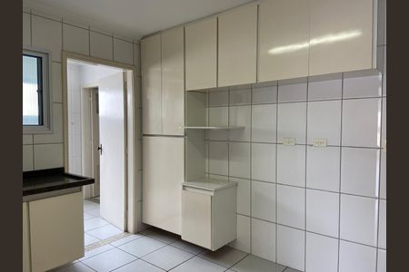Cozinha de apartamento para alugar com 3 quartos, 108m² em Vila Gomes Cardim, São Paulo