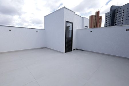 Apartamento à venda com 121m², 2 quartos e 2 vagasCobertura