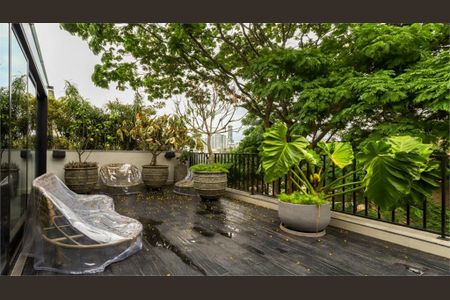 Casa de condomínio à venda com 668m², 3 quartos e 4 vagas