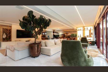 Casa de Condomínio à venda com 3 quartos, 668m² em Jardim Petropolis, São Paulo